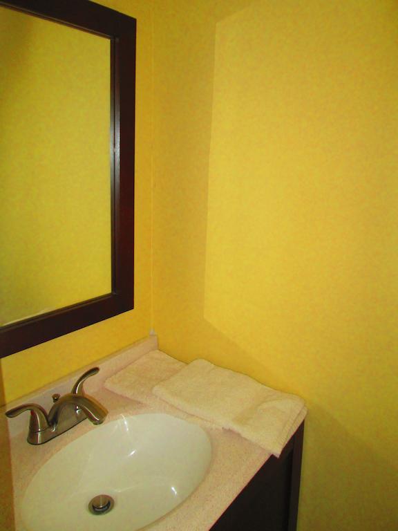 Haynes Cay View Apartamento *